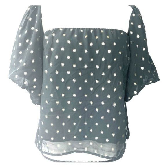 Romeo & Juliet Couture Tops - Romeo juliet top size S